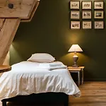 Holiday home Ancien Corps De Ferme Normand Bourth